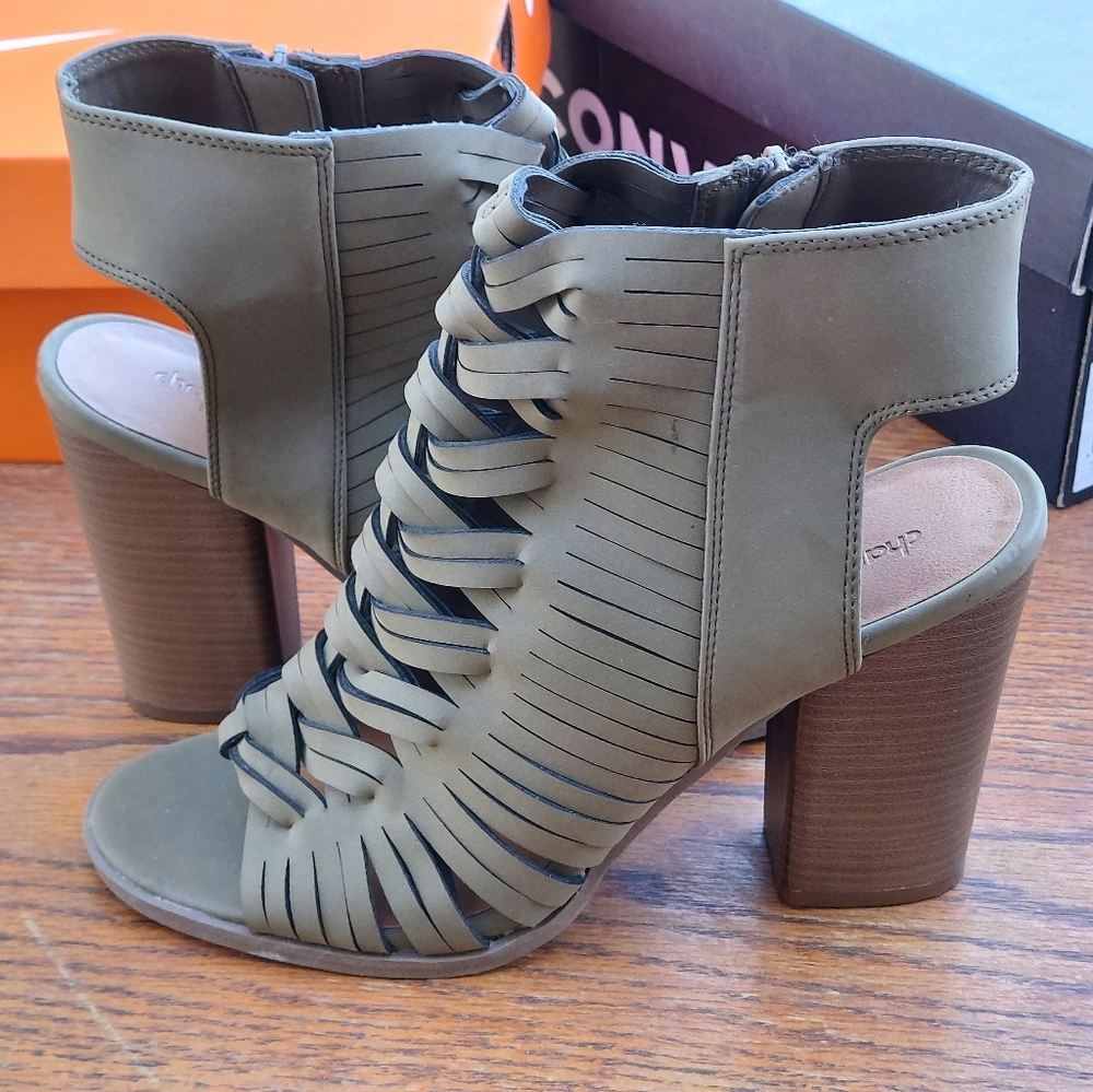 New Charlotte Russe Heels Size 10